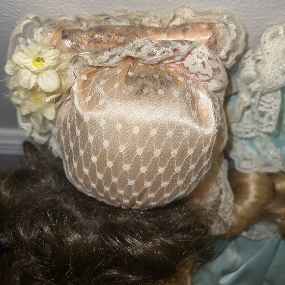 Free with purchase Two Bradley Dolls - Picture 9 of 10